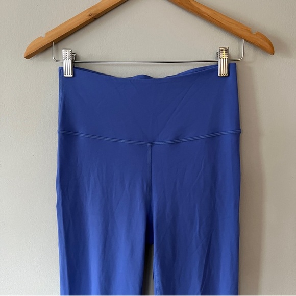 Lululemon Groove Yoga Pants Size 6 in Periwinkle - Picture 3 of 6